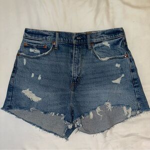 ABERCROMBIE & FITCH: THE MOM SHORT HIGH RISE / CURVE LOVE SIZE 6